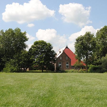 Appartementen verhuur De Trijehoek Stiens Buitenkant foto