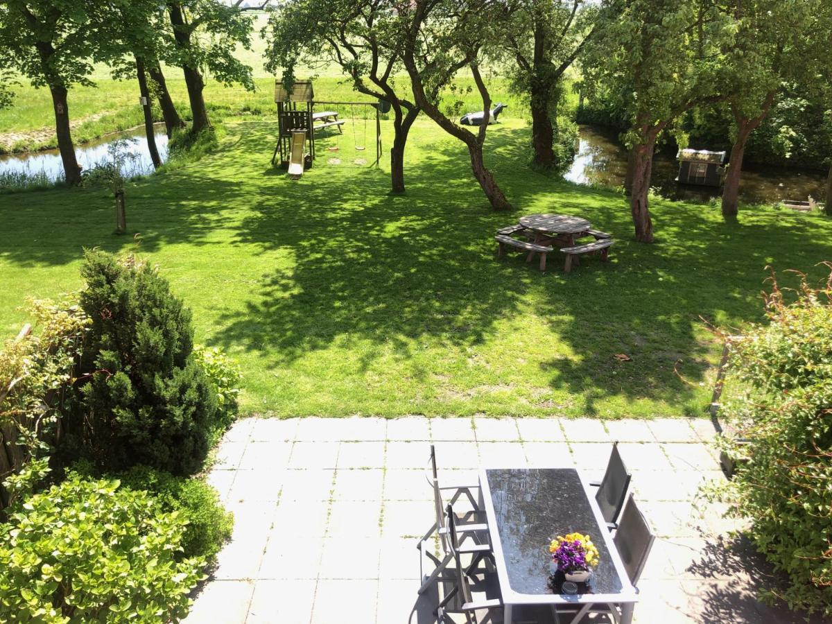 Appartementen verhuur De Trijehoek Stiens Buitenkant foto
